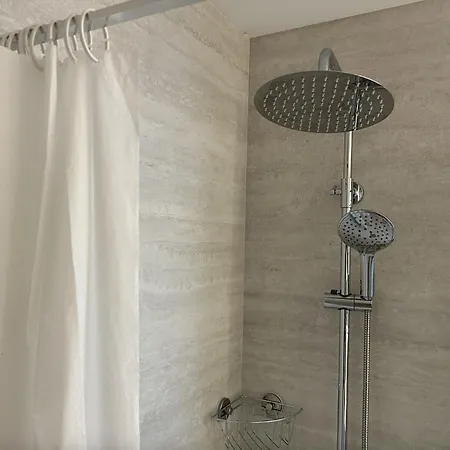 Malibu Apartament, Апартаменти