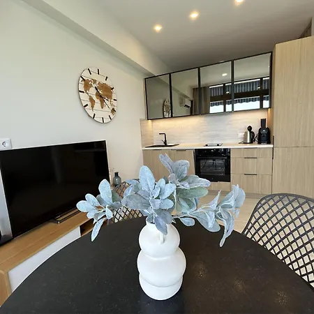Malibu Apartament, Апартаменти *